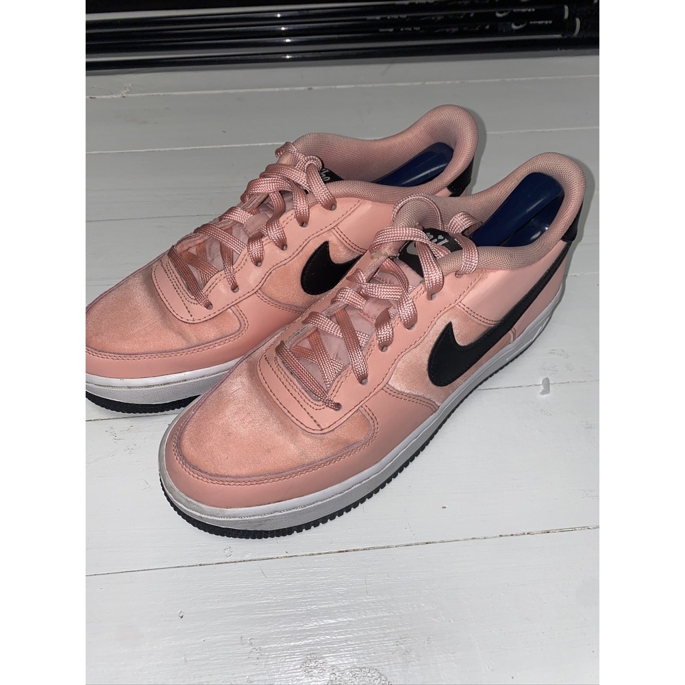 Nike Air Force 1 VDAY Bleached Coral BQ6980-600 Size 7Y / Women's 8.5